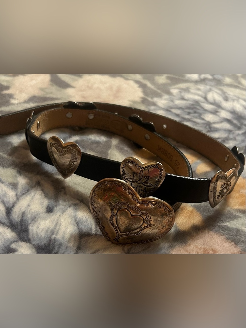 Vintage 1991 Justin top grain leather with heart cabochon size 26
